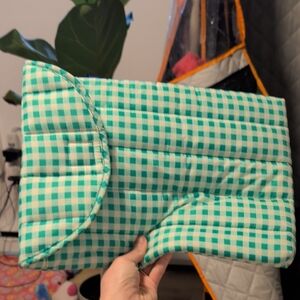 BAGGU Gingham Quilted Tablet Sleeve in Teal and White
